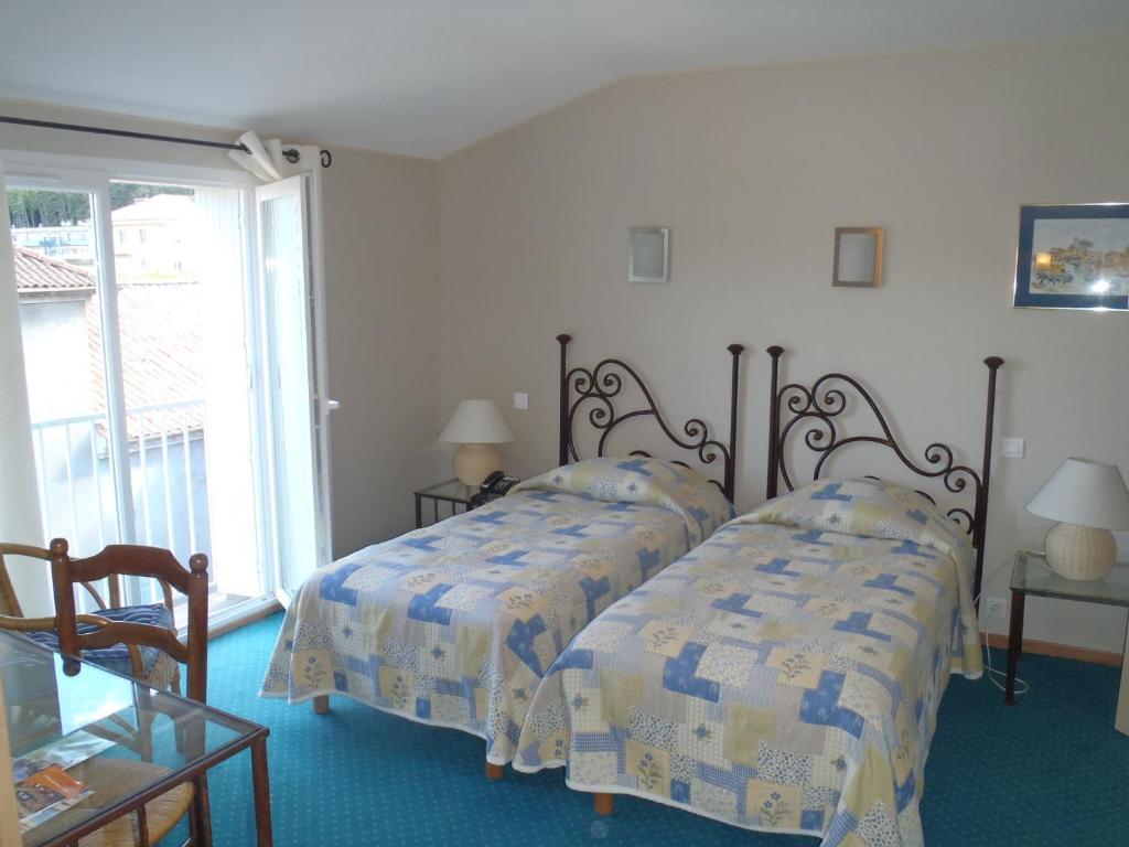 Grand Hotel Du Cours Sisteron Rom bilde