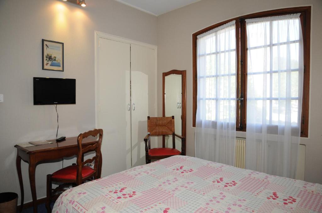 Grand Hotel Du Cours Sisteron Rom bilde